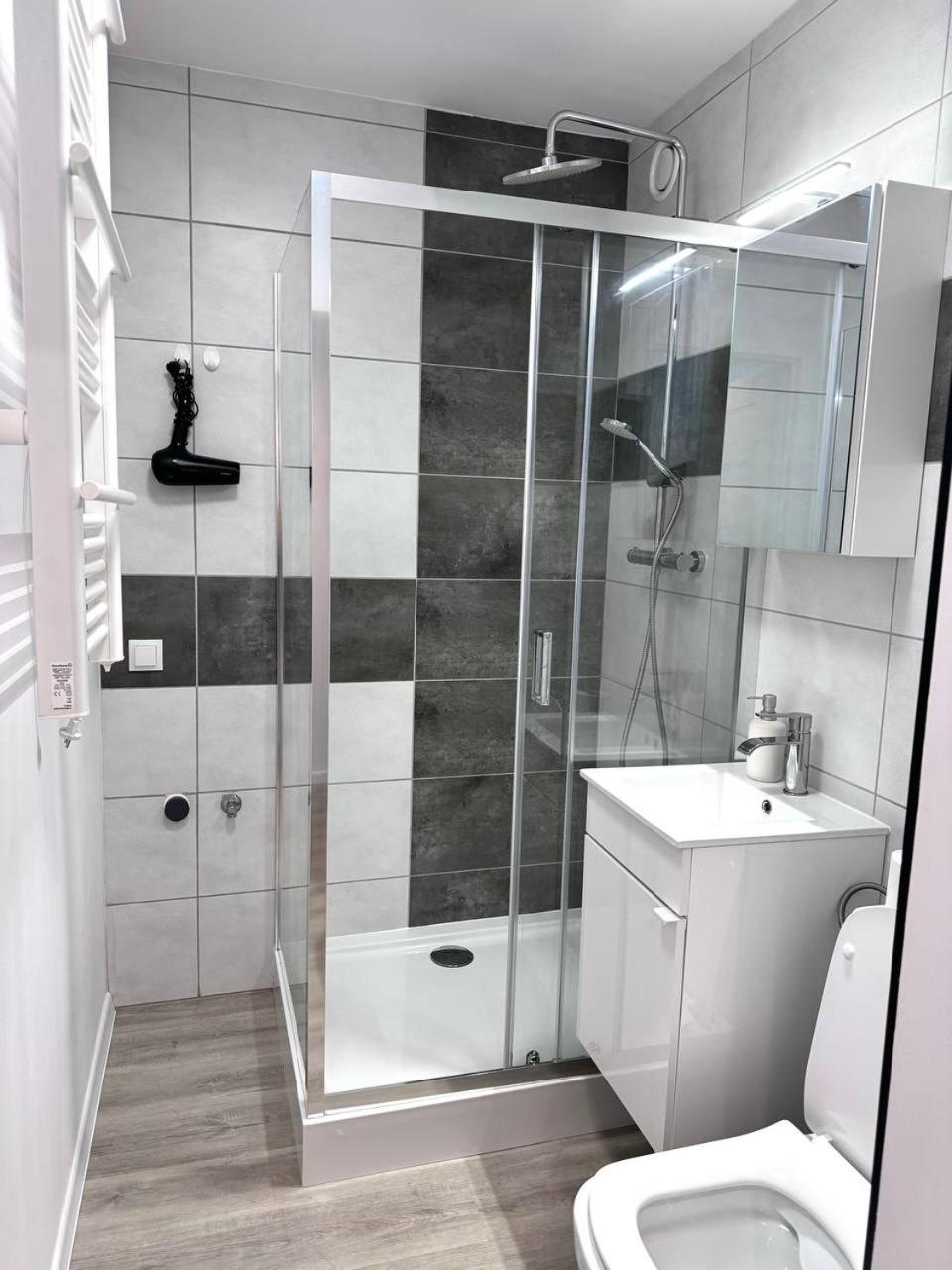 Quiet Apartment Near The Park, Metro, Centre, Wi-Fi - By Hik Apartments Varsovie Extérieur photo